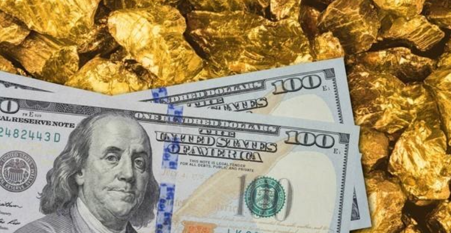 Canadian Dollar Hits Four-Year Low