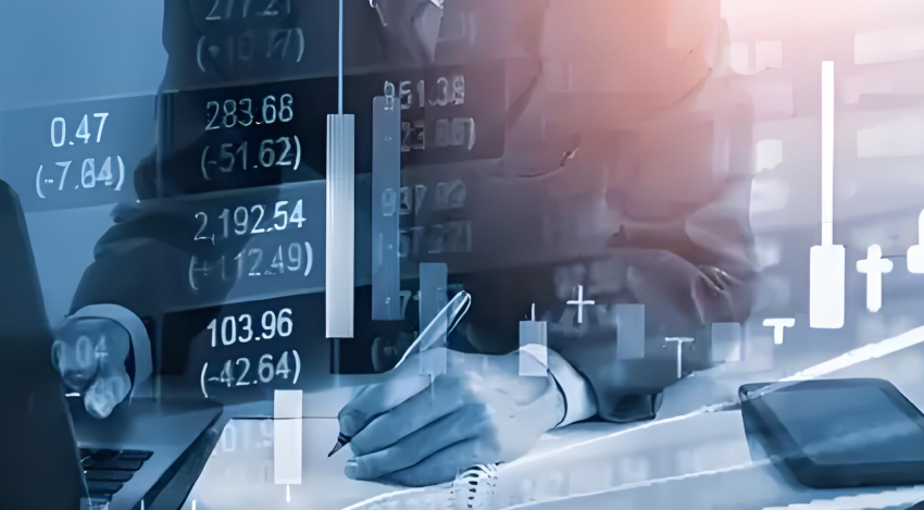 US Futures Slide Ahead of Market Open